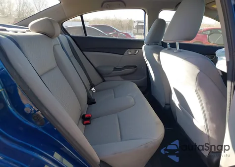 2015 Honda Civic Lx z USA, uszkodzony, nr VIN 19XFB2F56FE025276